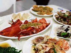 蒜蓉蒸龙虾-南海渔家•海鲜•正宗海南菜(海棠湾店)
