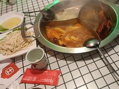 -山悦里 山野·鲜火锅(罗斯福广场店)