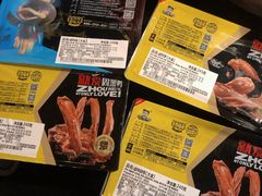 -周黑鸭(武汉天河国际机场五店)