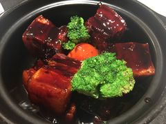 招牌红烧肉-俏江南天津时尚曲艺主题餐厅(马场道店)