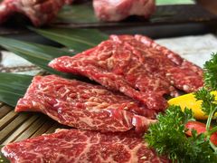 -炼火烤肉店