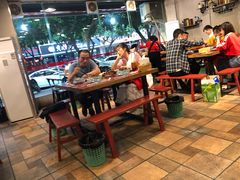 大堂-李双猪·小龙虾·烧烤·羊肉煲(乐山店)