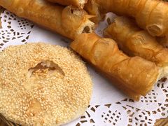 油条-弄堂咪道-饭香·面香·馄饨香(汇锦广场店)