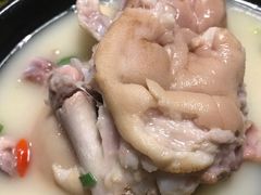 老妈蹄花-蜀一数二串串香