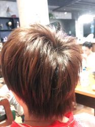 -PE SALON