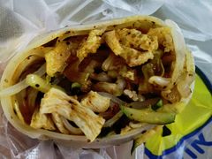 卷凉皮-安徽阜阳卷馍(西单店)