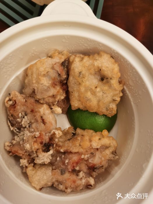 胡麻(静安嘉里店)傣味炸鸡图片