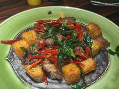 -粤·向群饭店(麓景路店)
