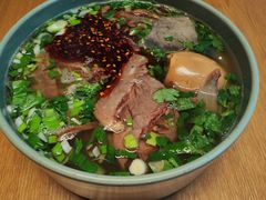 -臻老板牛肉面(光华路SOHO店)