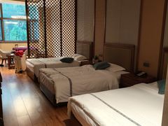 -弘安丽水温泉酒店