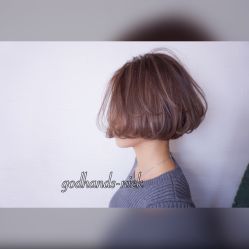 -God Hands发型设计复古会所