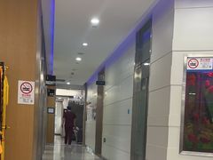 -雅悦齿科(顾村公园店)