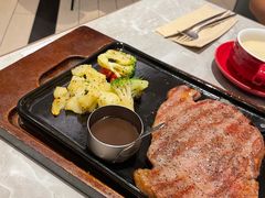 -必胜客(漕宝路店)