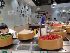 自助取餐区-川锅·火锅·烤肉自助餐厅