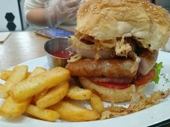 德国盘肠汉堡-HELLO 27 意面·沙拉·帕尼尼