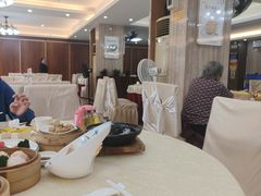 -贺富酒家(白藤二路分店)