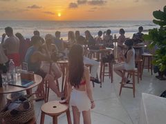 -FINNS Beach Club
