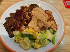-瑞霖·隆江猪脚饭