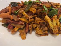 -拿渡麻辣香锅(龙旗购物中心店)