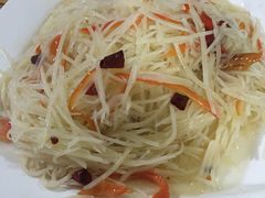 -溢心园香河肉饼总店