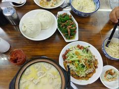 -雪琴面馆富安特色鱼汤面(城中花园店)