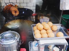 -覃肥叔桂林米粉(粮道街店)