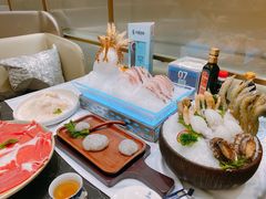 -红鼎豆捞·非遗鲍皇汤火锅(宝丰路店)