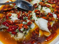 沸腾鲈鱼-栾氏荟(柳园店)