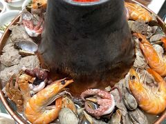 -一口猪海鲜浑锅·东北家常菜