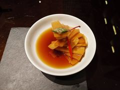 老坛泡开胃萝卜皮-大理实力希尔顿酒店御璽中餐厅YUXI – CHINESE RESTAURANT