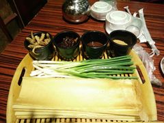 -赵记煎饼卷大葱(东岳店)