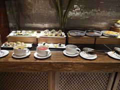 -湖景知味西餐厅•自助餐• 轻食(南京金茂威斯汀大酒店)