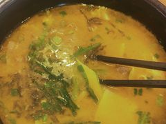 -桥香园云南过桥米线(红龙井店)