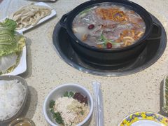 -九寨沟特色牦牛肉汤锅
