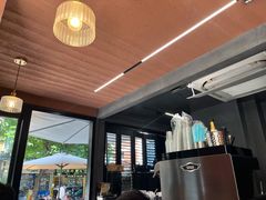 -CowCow其其·牛杂咖啡公司(六运店)