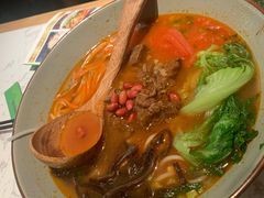 招牌牛大骨圆粉-百春原湖南牛肉粉(百联世纪店)