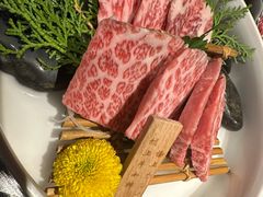 -山川小町·极番烧肉(新地假日广场店)