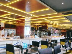 大堂-大中华希尔顿酒店-念自助餐·嗨啤·小龙虾