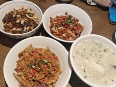 -八碗湘长沙市井菜(坡子街店)