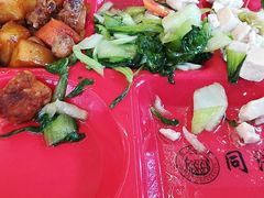 -同济大学本部学苑饮食广场