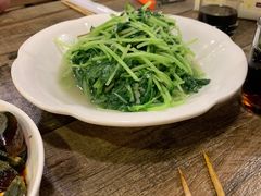 -毛胡子牛羊餐馆(武宁路店)