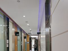 -雅悦齿科(顾村公园店)