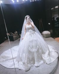 -南京宝娜嫁衣婚纱礼服馆(中央路店)