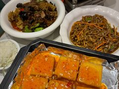 -刘胖子家常菜·蹄花焖藕(中南店)