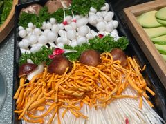 -慢丽江·云南野生菌土鸡锅(付家庄店)
