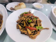 -鲁南老味·滕州炒鸡老店(岔路街店)