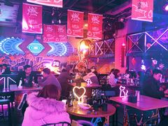 -UP嘻哈酒吧(粉巢店)