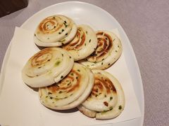 葱油饼-汤城小厨•粤菜•靓汤(苏州街店)