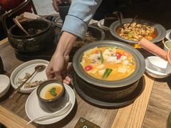 -云海肴·汽锅鸡·云南菜(浦江欢乐颂店)