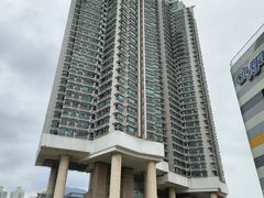-东荟城名店仓